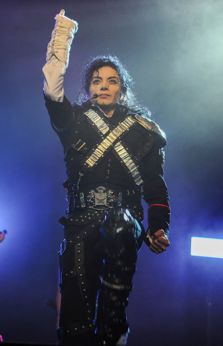 Sergio Cortes Michael Jackson @ Hello Festival Emmen, picture 5, photographed by Peter Minnebo - FrontView Magazine