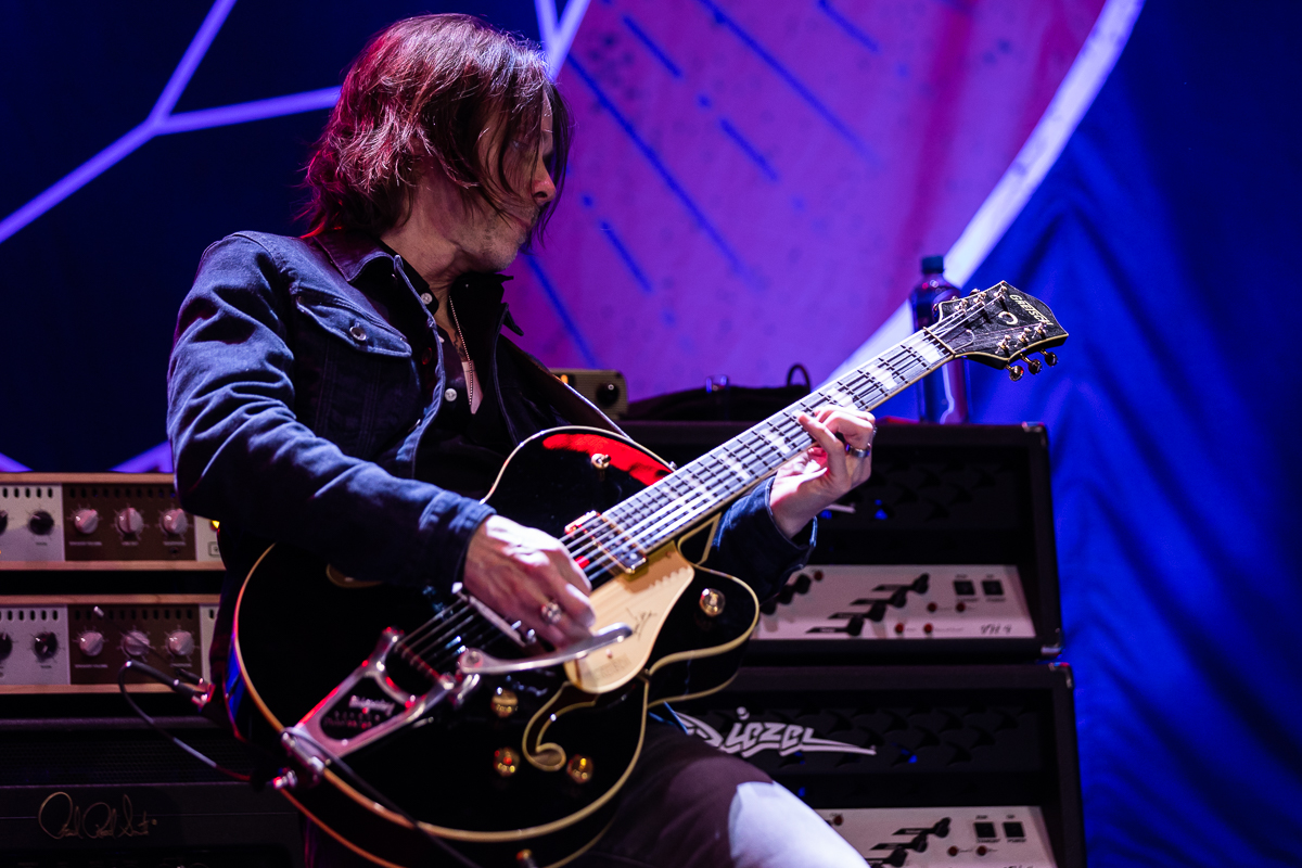 Myles Kennedy @ 013, picture 9, photographed by David Johnson - FrontView Magazine
