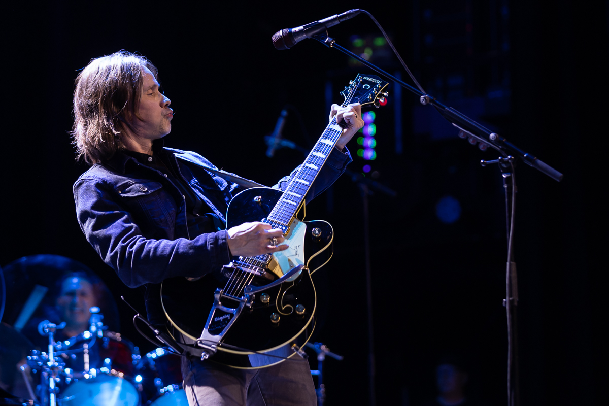 Myles Kennedy @ 013, picture 12, photographed by David Johnson - FrontView Magazine