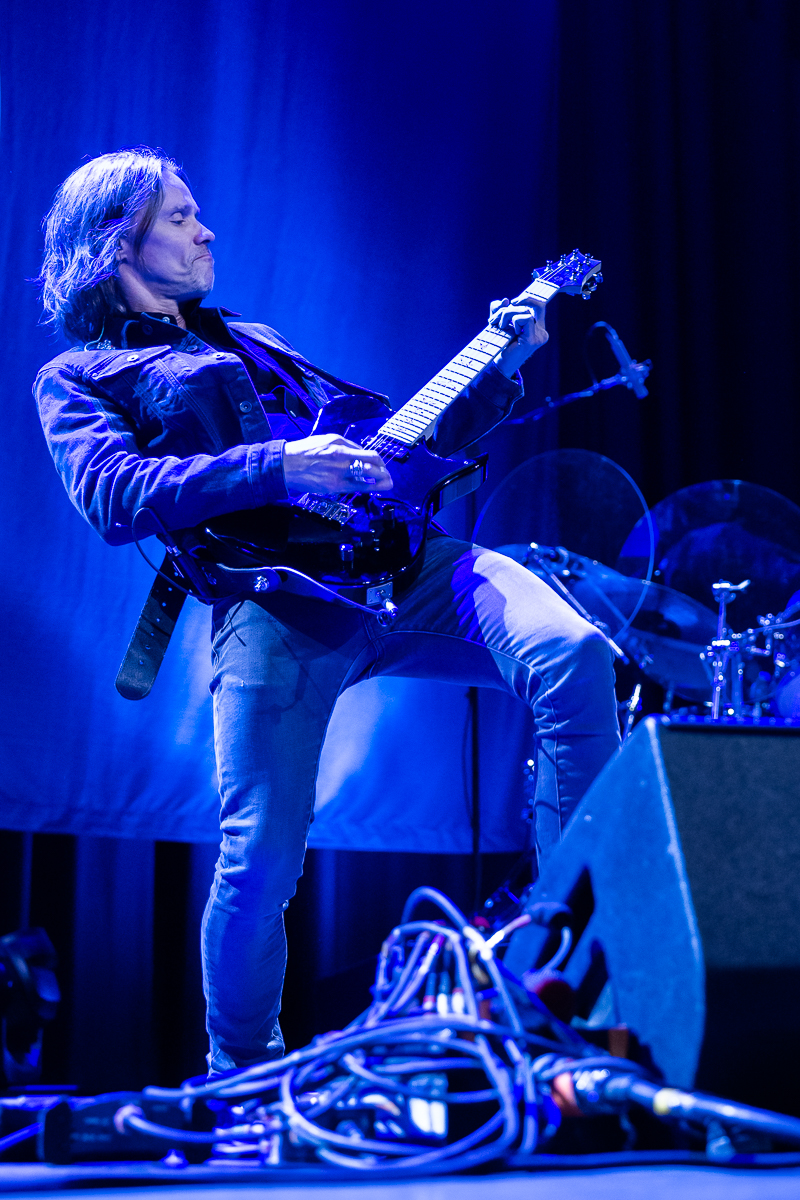 Myles Kennedy @ 013, picture 16, photographed by David Johnson - FrontView Magazine