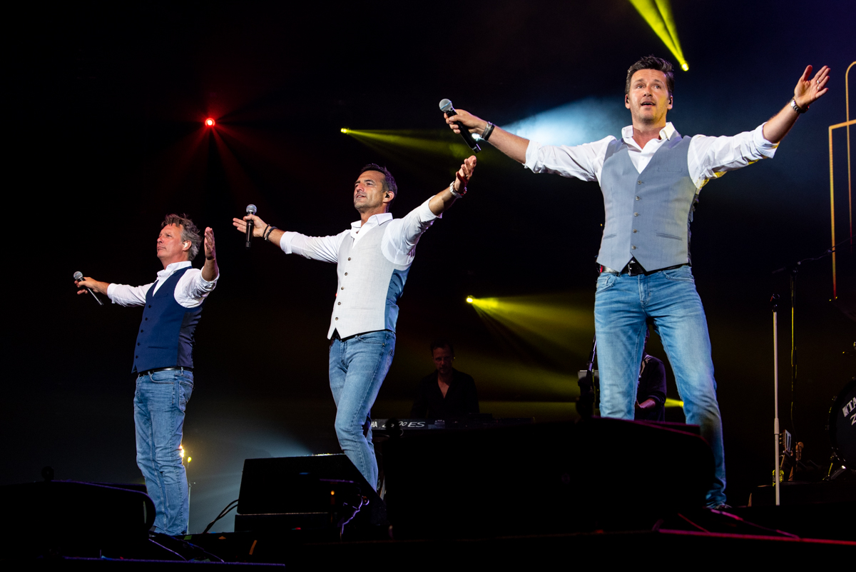Jan Smit @ Sportpaleis, picture 36, photographed by Heidi Nys - FrontView Magazine