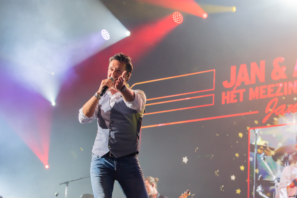 Jan Smit @ Sportpaleis, picture 38, photographed by Heidi Nys - FrontView Magazine