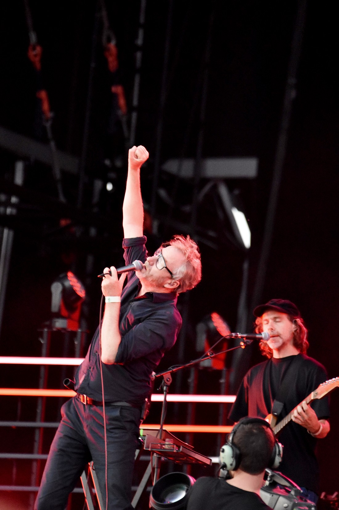 The National @ Live /s Live, picture 2, photographed by Luc Klinckaert - FrontView Magazine
