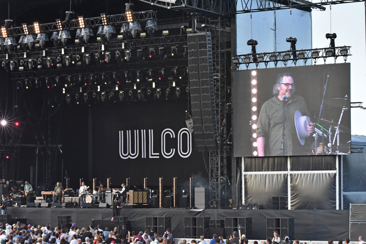 Wilco @ Live /s Live, picture 8, photographed by Luc Klinckaert - FrontView Magazine
