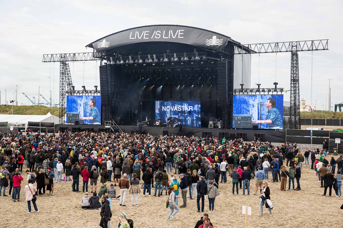 Sfeer zondag @ Live /s Live, picture 10, photographed by Marc Verdonck - FrontView Magazine