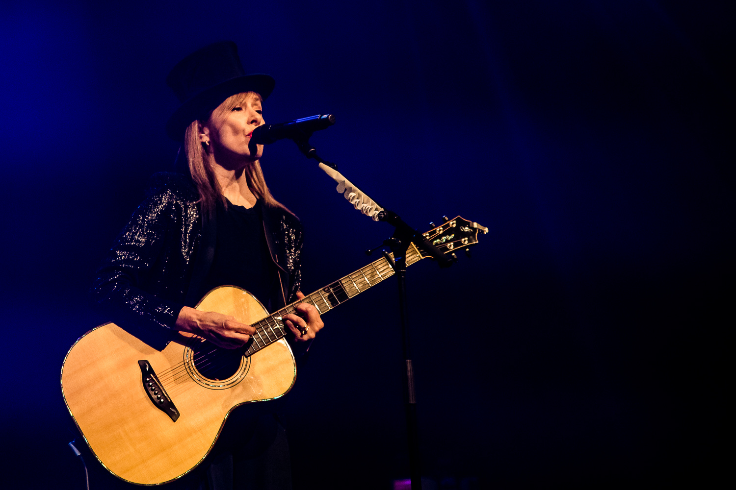 Suzanne Vega @ Het Depot, foto 8, foto's door Jürgen Bruynooghe - FrontView Magazine