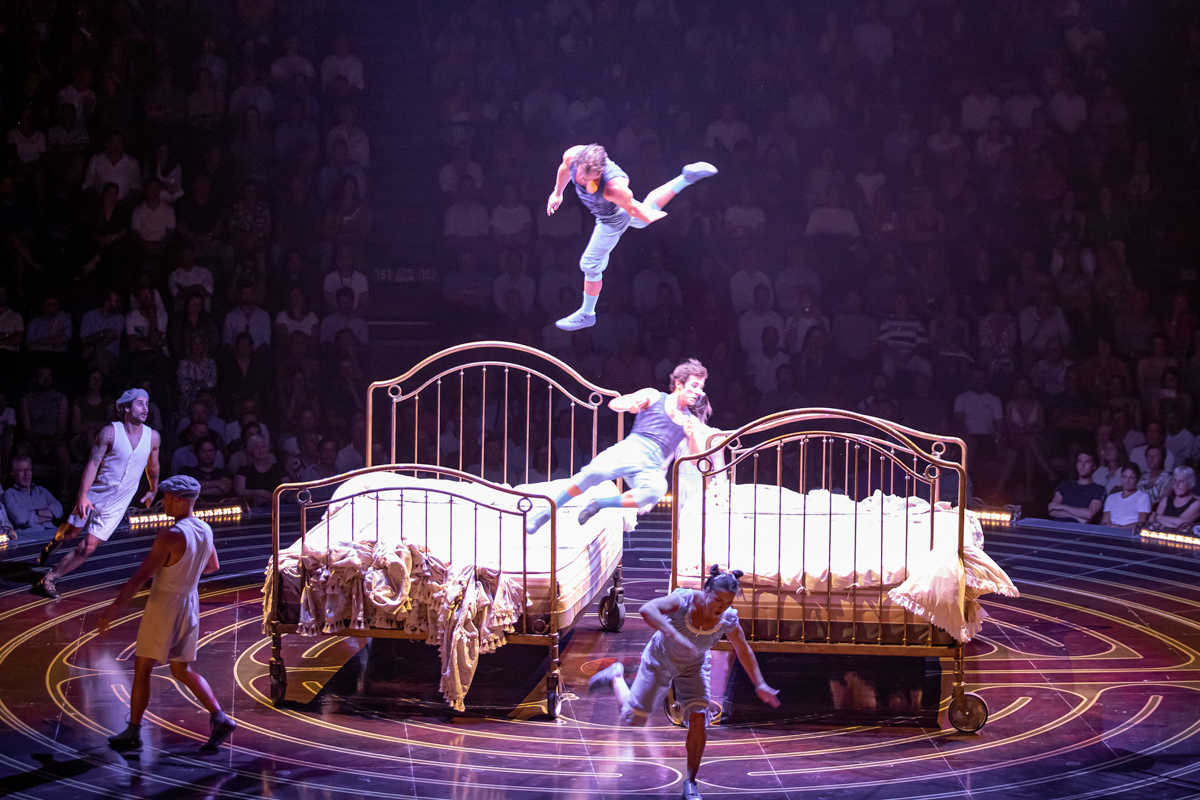 Corteo, Cirque du soleil @ Lotto Arena, picture 6, photographed by dirk janssens - FrontView Magazine