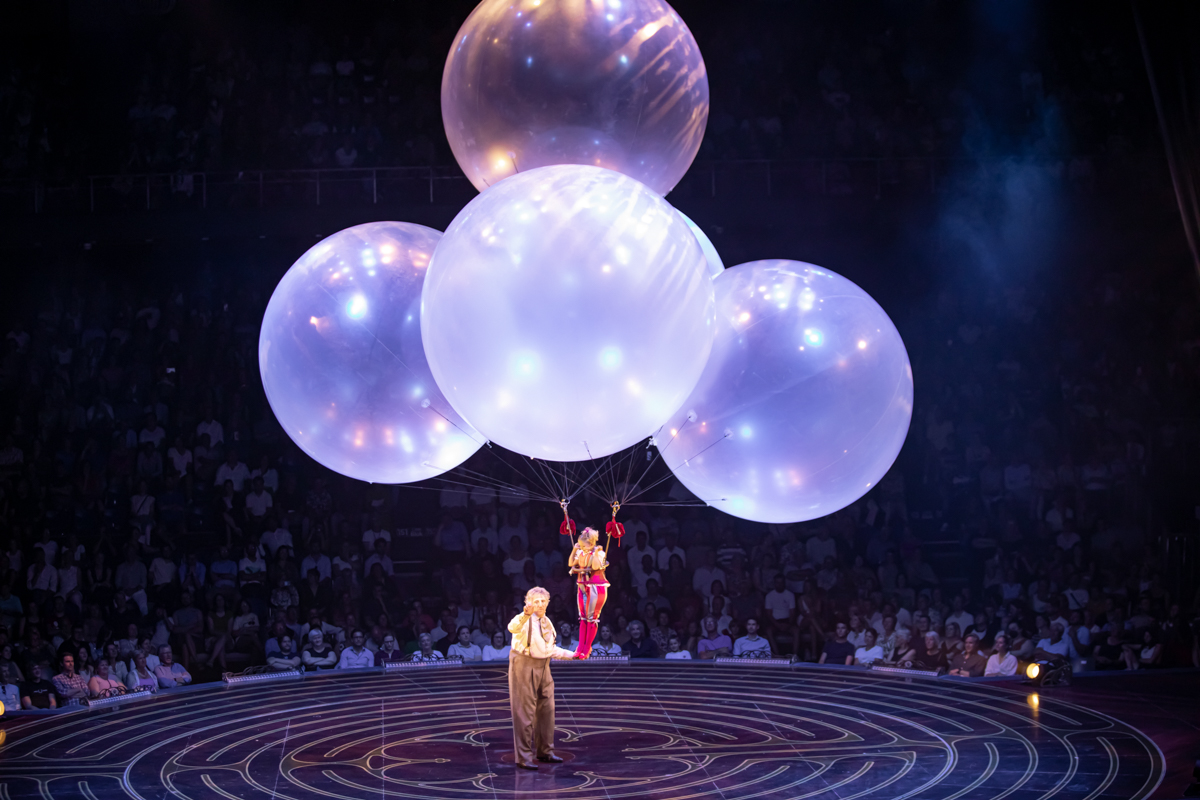 Corteo, Cirque du soleil @ Lotto Arena, picture 19, photographed by dirk janssens - FrontView Magazine