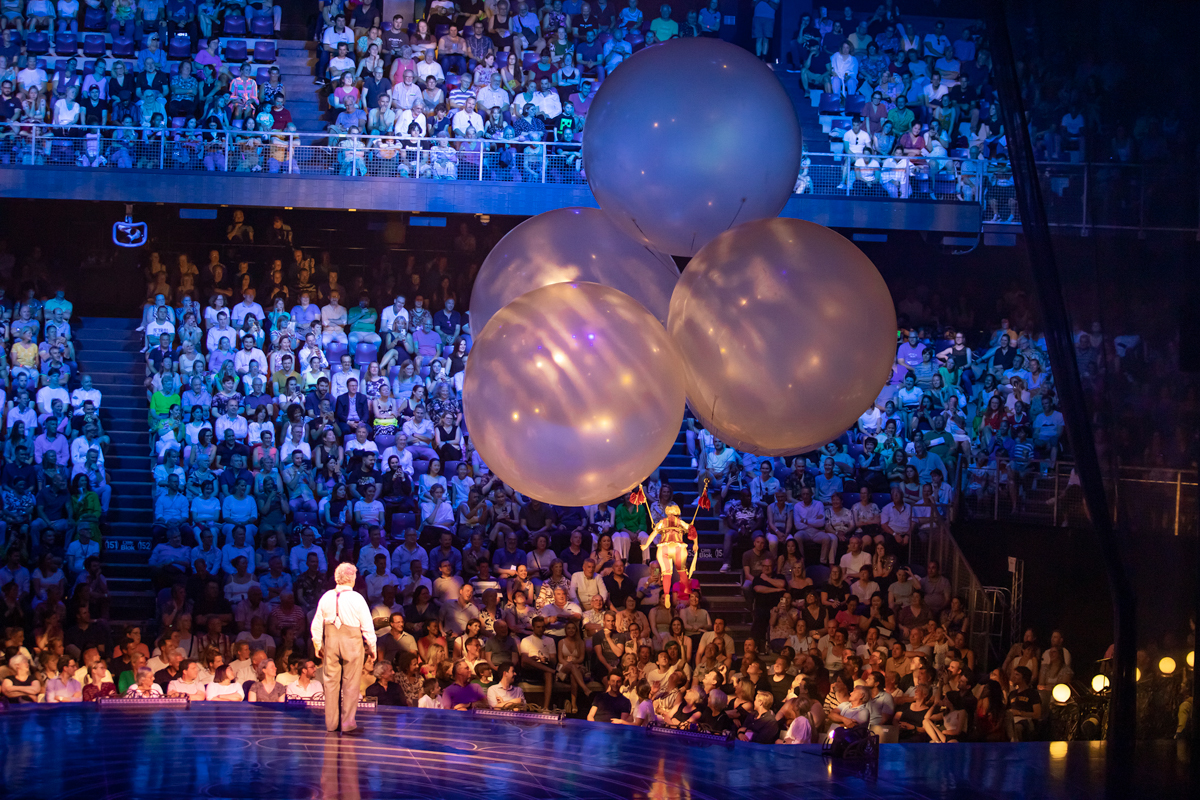 Corteo, Cirque du soleil @ Lotto Arena, picture 20, photographed by dirk janssens - FrontView Magazine