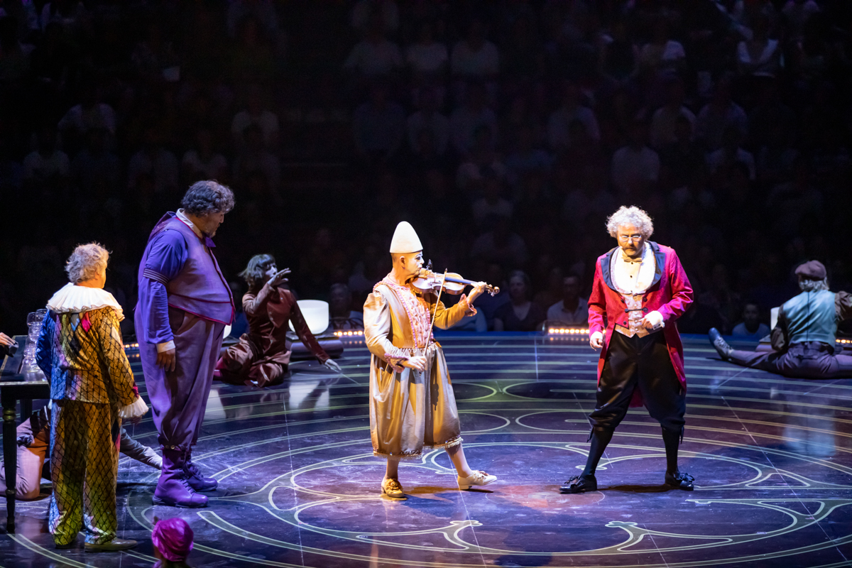 Corteo, Cirque du soleil @ Lotto Arena, picture 28, photographed by dirk janssens - FrontView Magazine