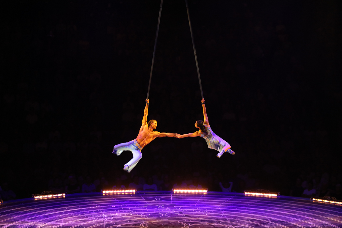Corteo, Cirque du soleil @ Lotto Arena, picture 40, photographed by dirk janssens - FrontView Magazine