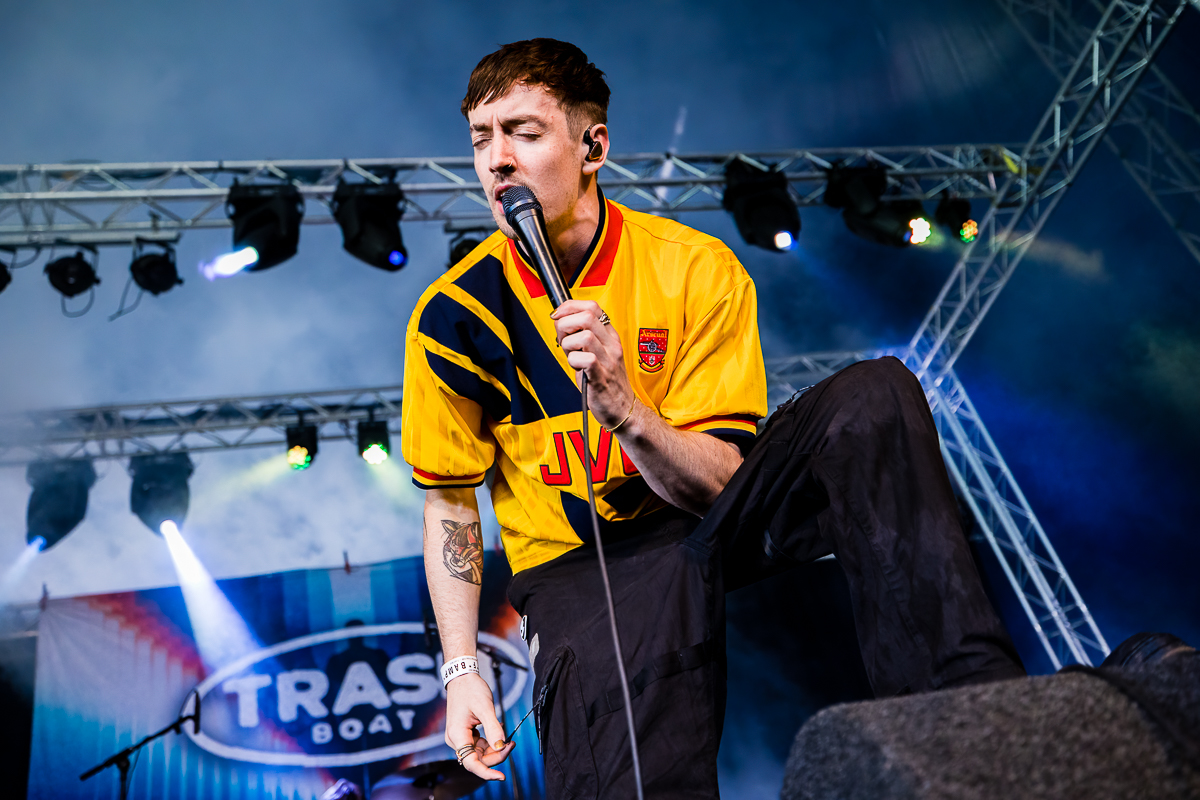 Trash Boat @ Jera On Air, picture 1, photographed by Dorien Goetschalckx - FrontView Magazine