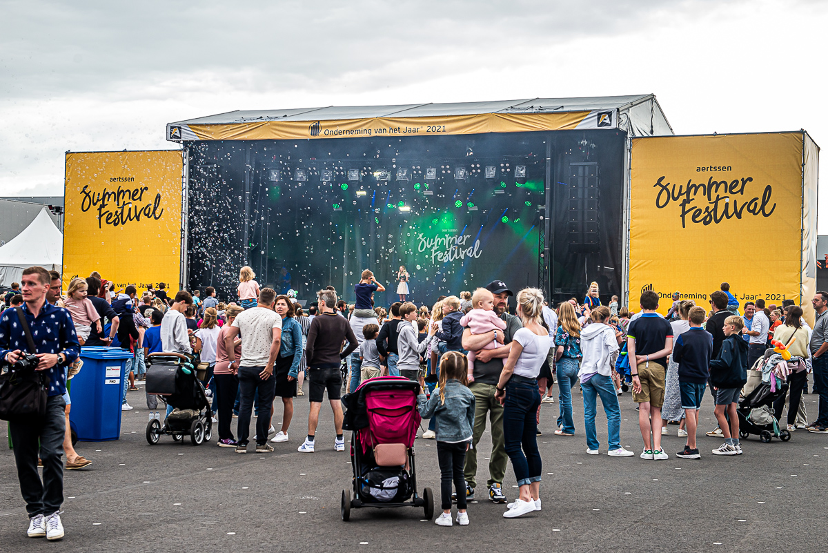 Camille @ Aertssen Summer Festival 2022, picture 4, photographed by Dimitri Vanlommel - FrontView Magazine