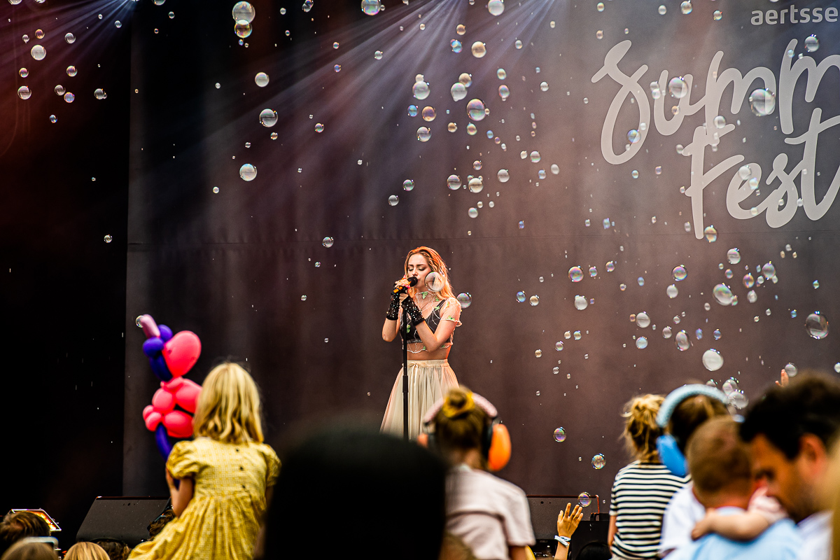 Camille @ Aertssen Summer Festival 2022, picture 14, photographed by Dimitri Vanlommel - FrontView Magazine