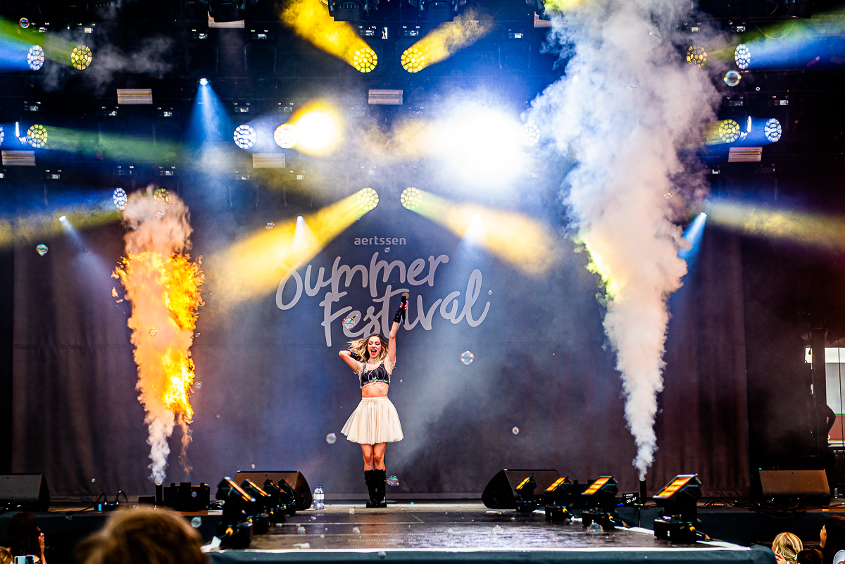 Camille @ Aertssen Summer Festival 2022, picture 15, photographed by Dimitri Vanlommel - FrontView Magazine