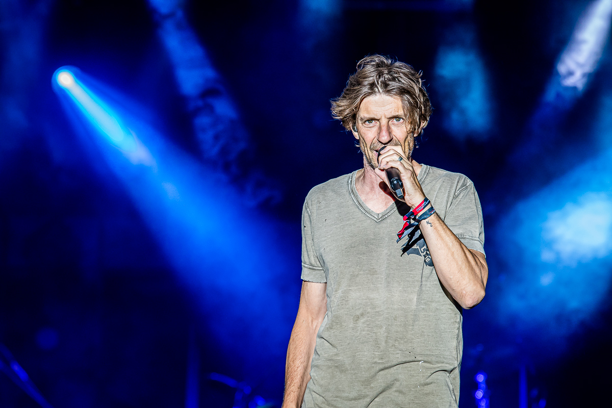 Clouseau @ Aertssen Summer Festival 2022, picture 17, photographed by Dimitri Vanlommel - FrontView Magazine