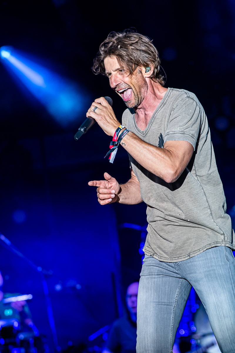 Clouseau @ Aertssen Summer Festival 2022, picture 18, photographed by Dimitri Vanlommel - FrontView Magazine