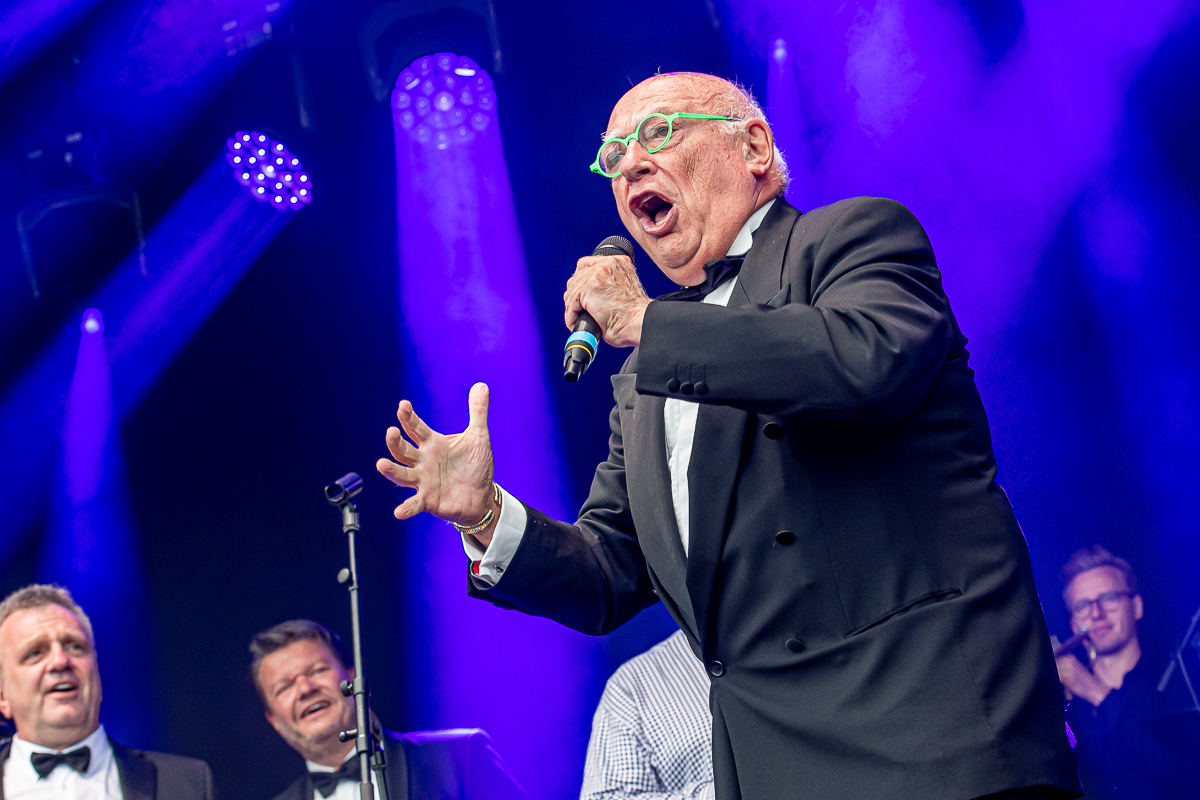 Grunblavers @ Aertssen Summer Festival 2022, picture 10, photographed by Dimitri Vanlommel - FrontView Magazine