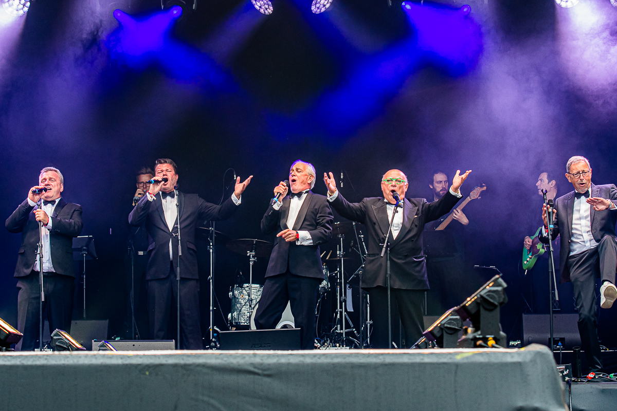 Grunblavers @ Aertssen Summer Festival 2022, picture 17, photographed by Dimitri Vanlommel - FrontView Magazine