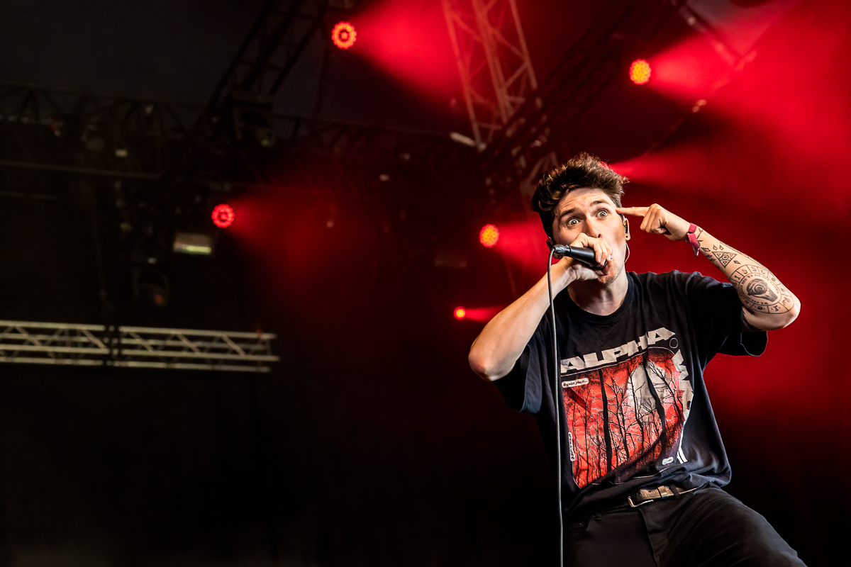 Holding Absence @ Jera On Air, picture 12, photographed by Dorien Goetschalckx - FrontView Magazine