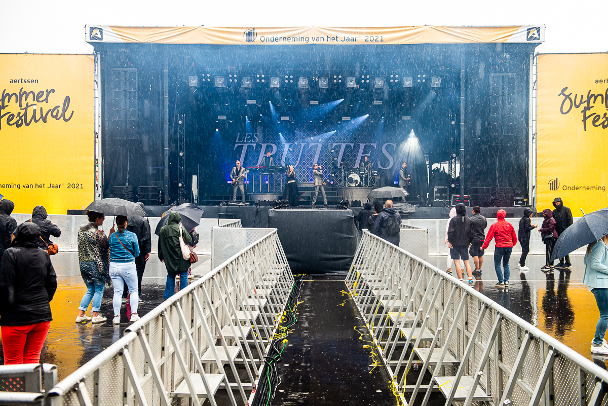 Les Truttes @ Aertssen Summer Festival 2022, picture 7, photographed by Dimitri Vanlommel - FrontView Magazine