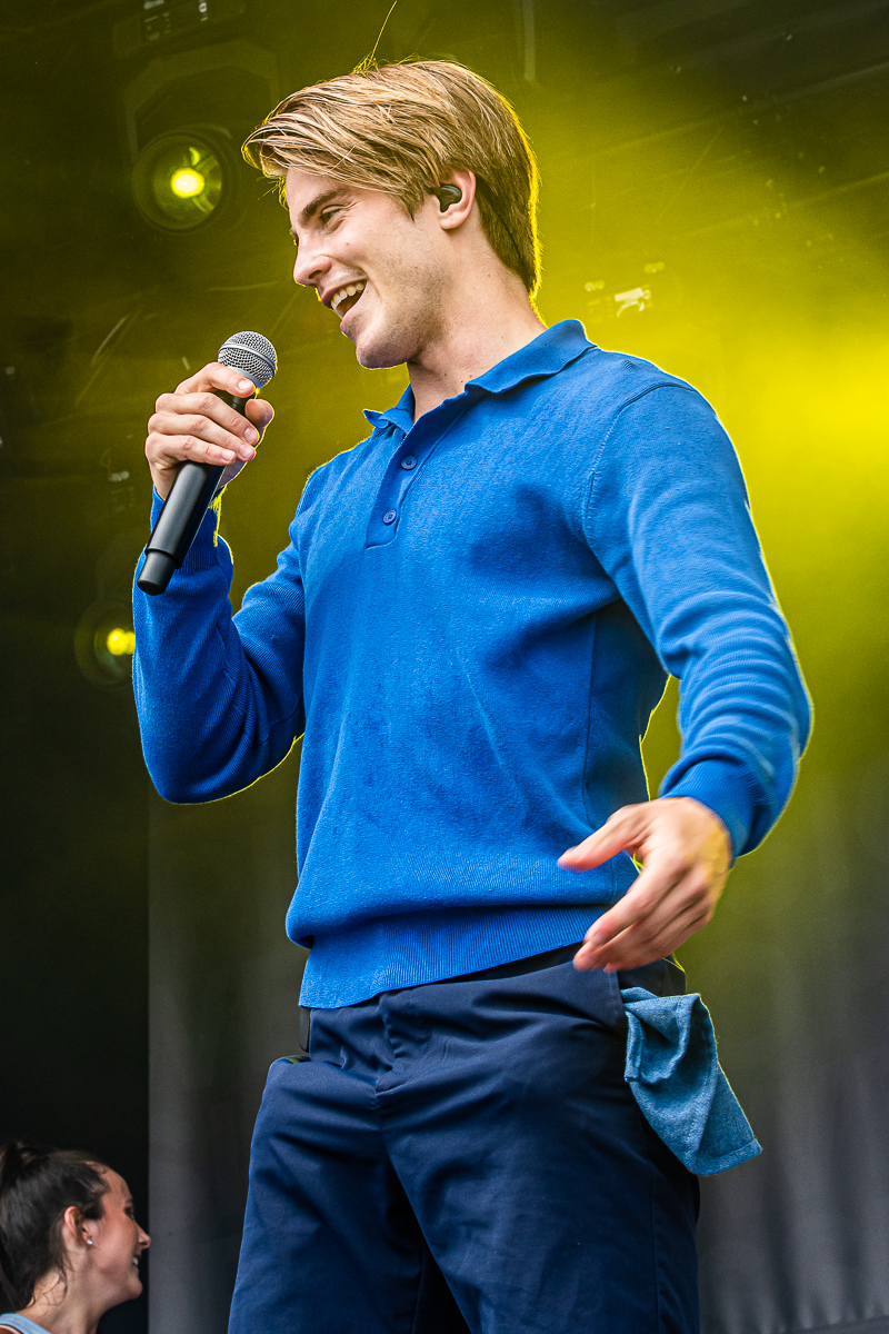 #LikeMe @ Aertssen Summer Festival 2022, picture 12, photographed by Dimitri Vanlommel - FrontView Magazine