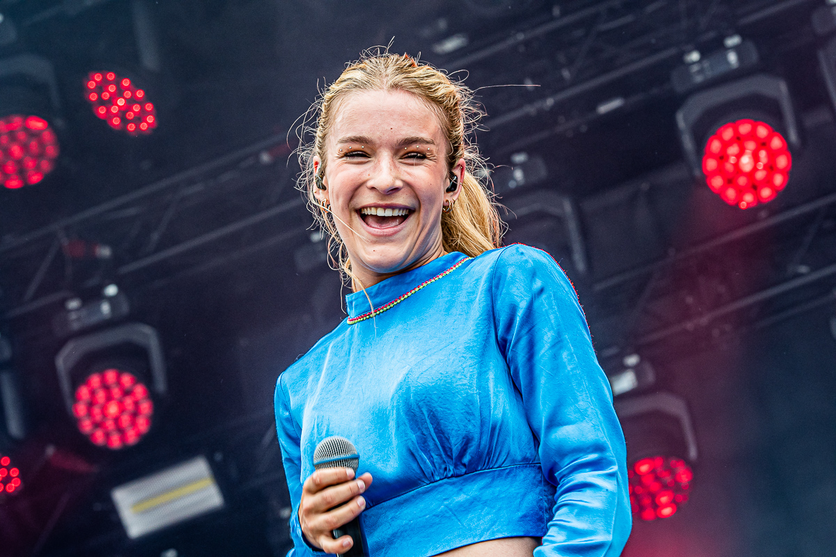 #LikeMe @ Aertssen Summer Festival 2022, picture 15, photographed by Dimitri Vanlommel - FrontView Magazine