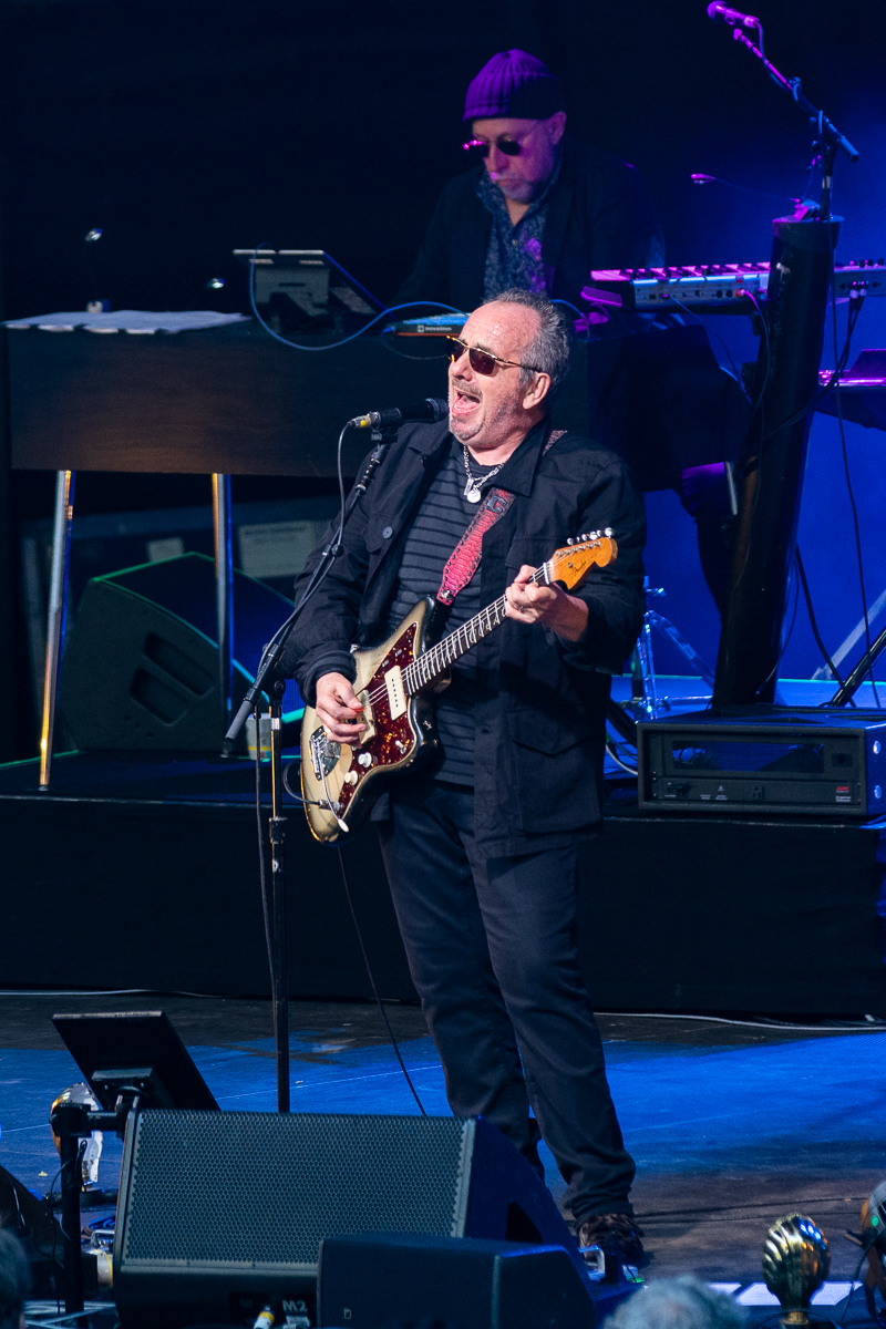 Elvis Costello & The Imposters @ OLT, foto 15, foto's door David Johnson - FrontView Magazine