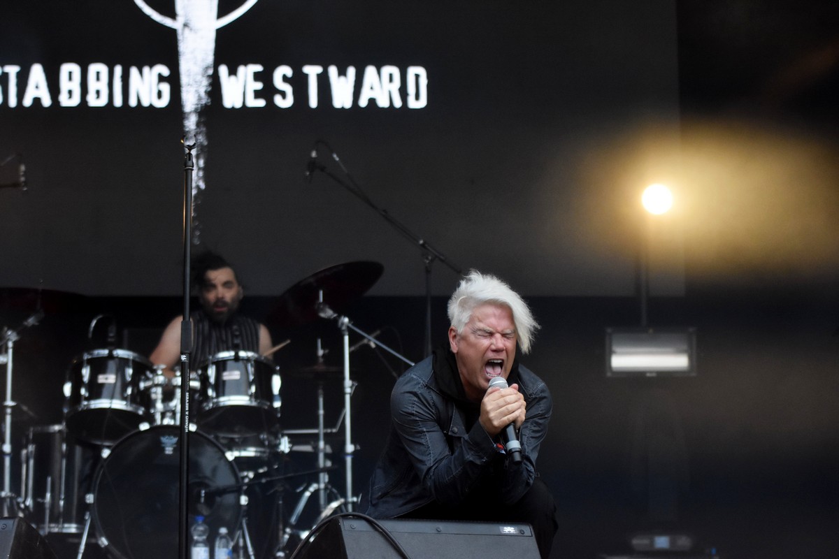 Stabbing Westward @ Sinner' s day Summer, picture 6, photographed by Luc Klinckaert - FrontView Magazine