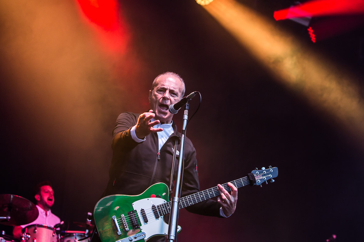 Status Quo @ Casa Blanca 2022, picture 5, photographed by Marc Verdonck - FrontView Magazine