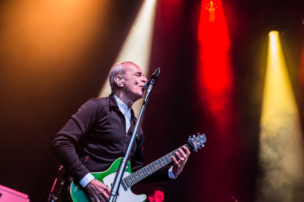 Status Quo @ Casa Blanca 2022, picture 7, photographed by Marc Verdonck - FrontView Magazine