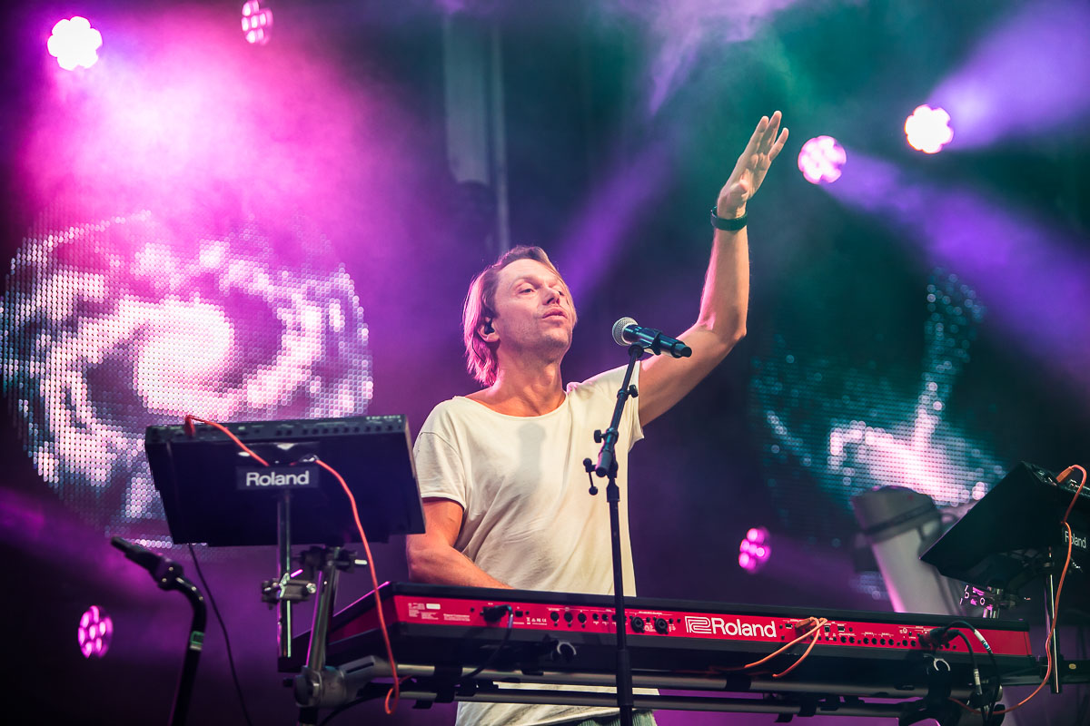 Regi Live + special guests @ Casa Blanca 2022, picture 31, photographed by Marc Verdonck - FrontView Magazine