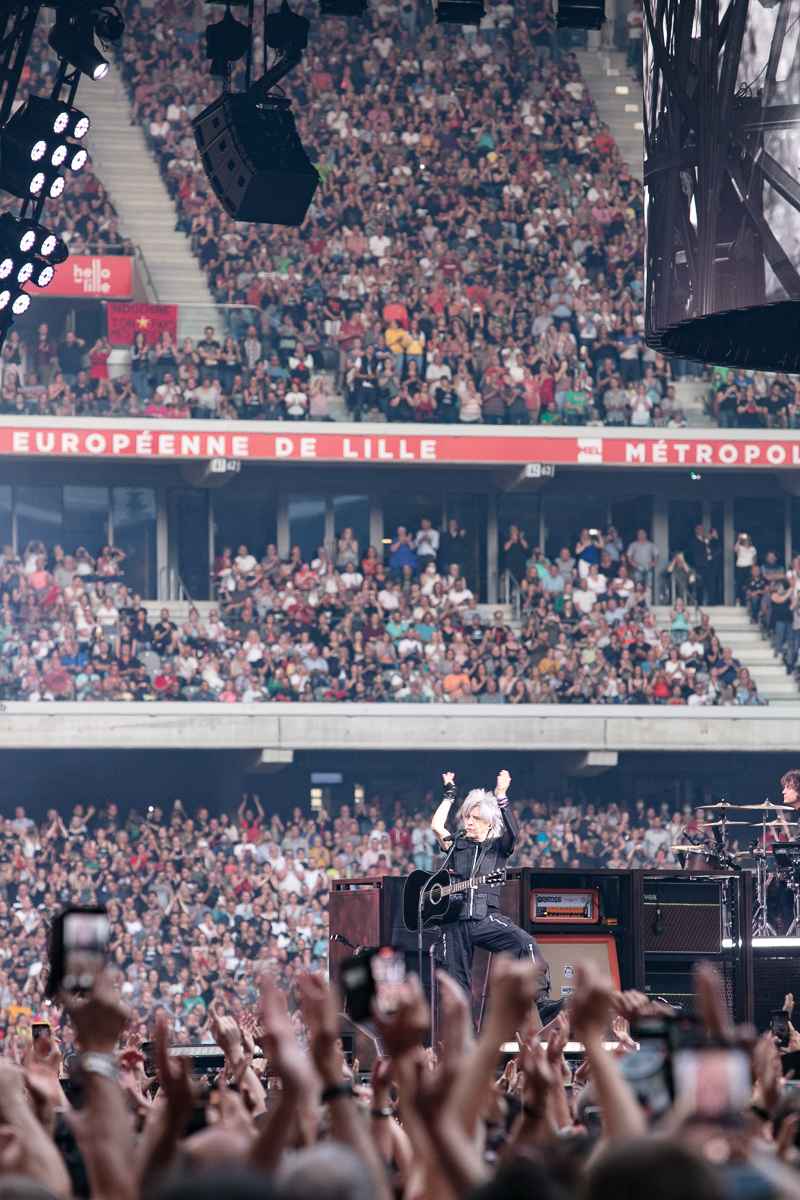Indochine - Central Tour @ Stade Pierre Mauroy, picture 11, photographed by FrontView Magazine