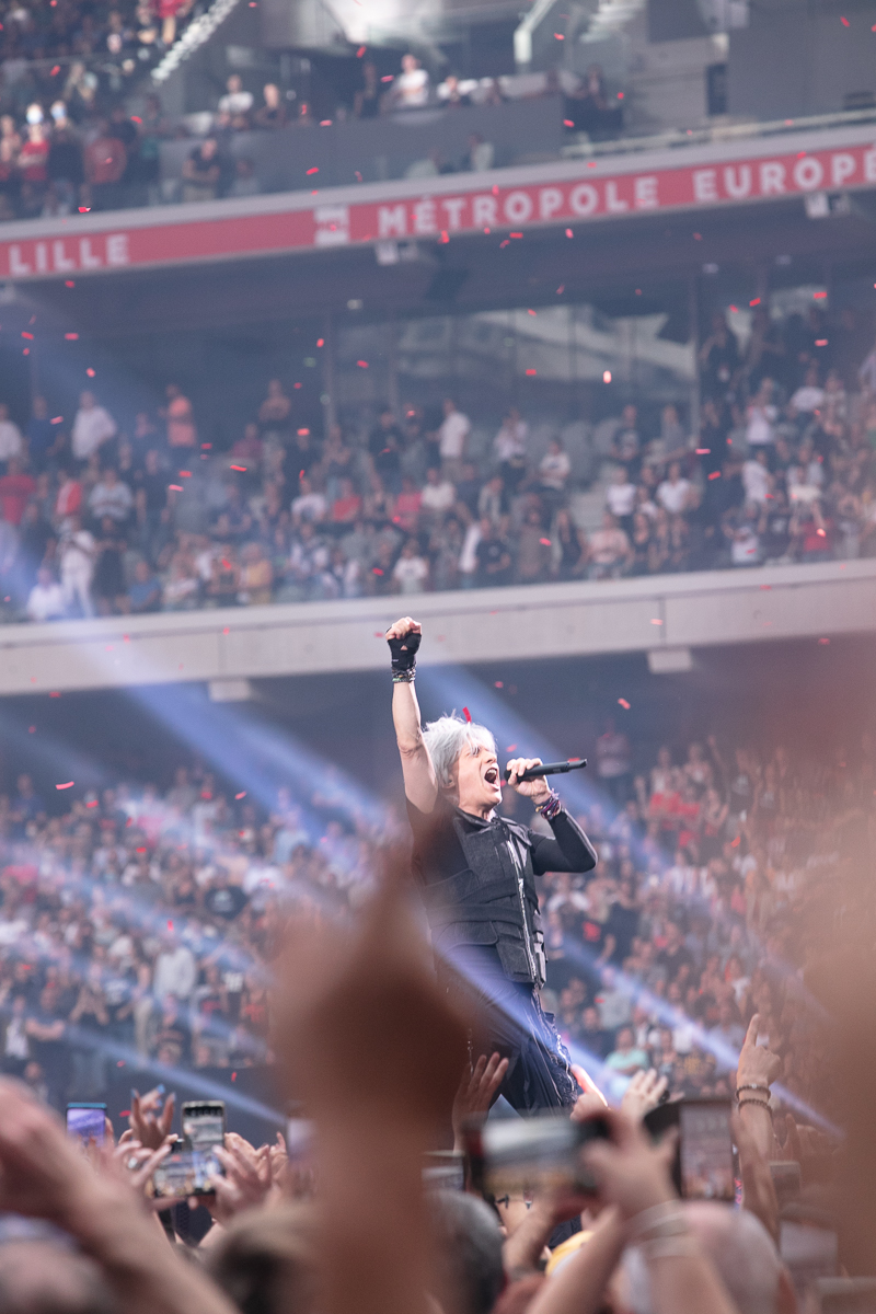 Indochine - Central Tour @ Stade Pierre Mauroy, picture 19, photographed by FrontView Magazine