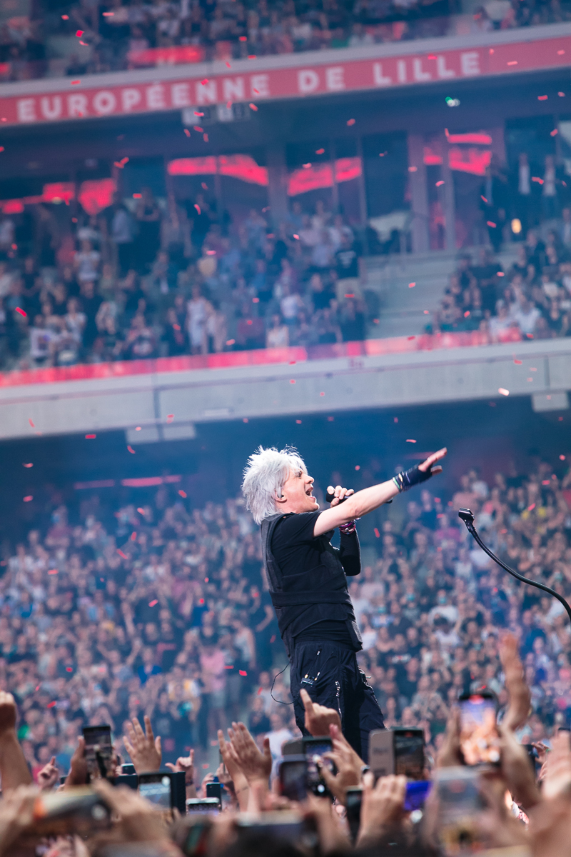 Indochine - Central Tour @ Stade Pierre Mauroy, picture 20, photographed by FrontView Magazine