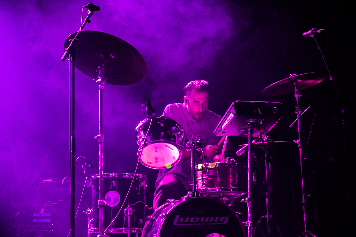 Lila Drew @ Ancienne Belgique, picture 25, photographed by Jürgen Bruynooghe - FrontView Magazine