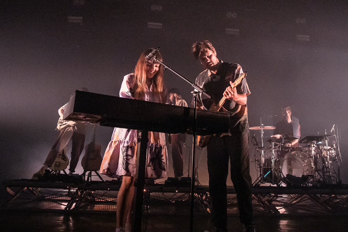 Oh Wonder @ Ancienne Belgique, picture 2, photographed by Jürgen Bruynooghe - FrontView Magazine