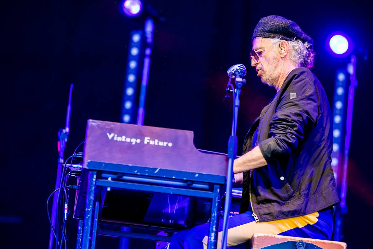 Mell & Vintage Future @ Bospop 2022, foto 5, foto's door Dorien Goetschalckx - FrontView Magazine