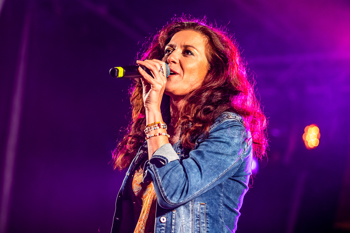 Amaryllis Temmerman @ Stabroek Zingt, picture 5, photographed by Dimitri Vanlommel - FrontView Magazine