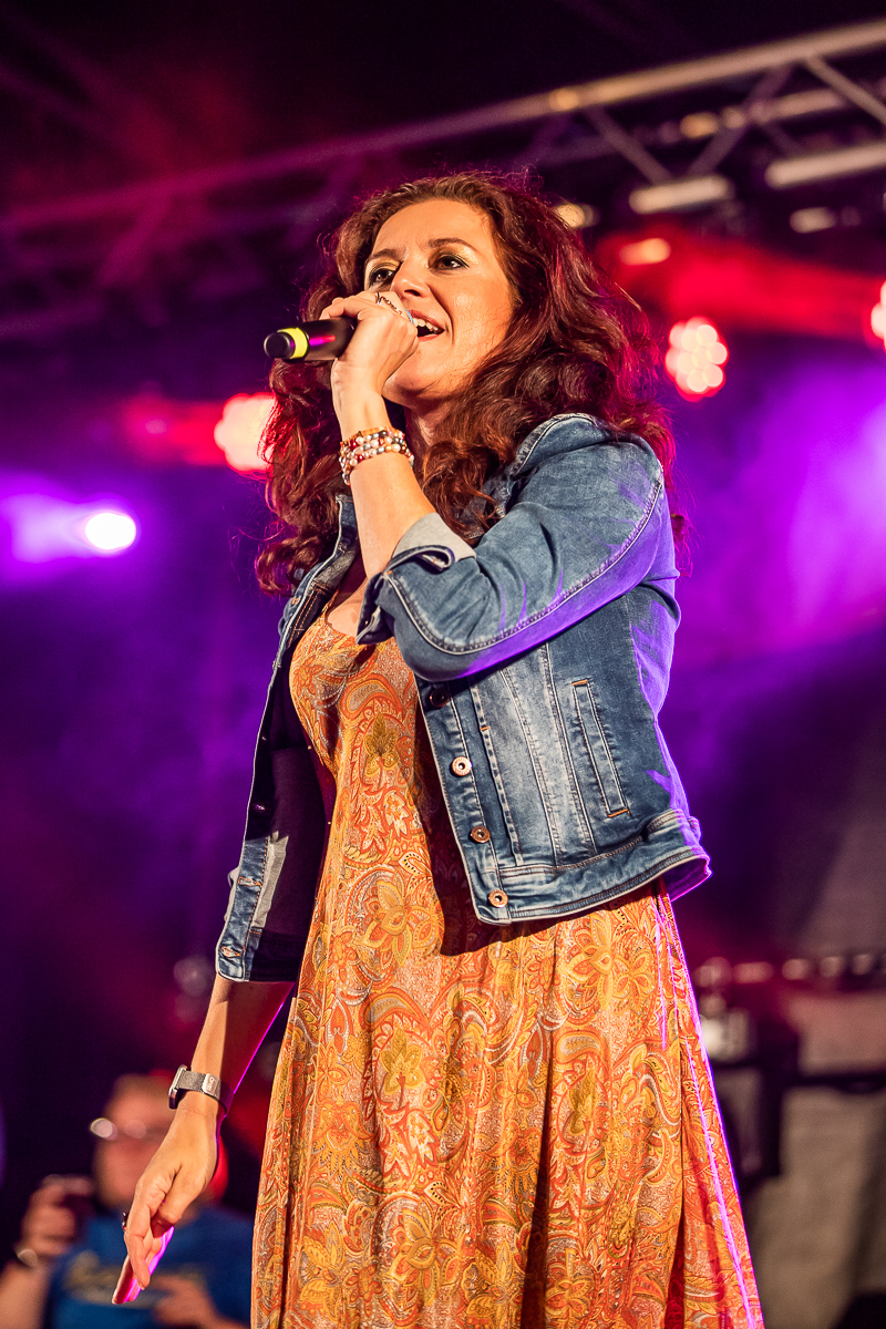 Amaryllis Temmerman @ Stabroek Zingt, picture 9, photographed by Dimitri Vanlommel - FrontView Magazine