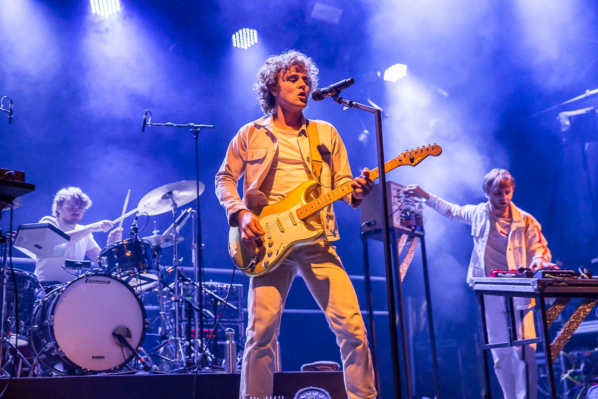 Compact Disk Dummies @ Linkerwoofer 2022, picture 1, photographed by Marc Verdonck - FrontView Magazine
