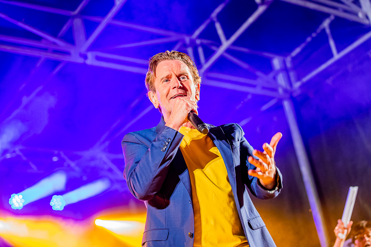 Luc Steeno @ Stabroek Zingt, picture 3, photographed by Dimitri Vanlommel - FrontView Magazine