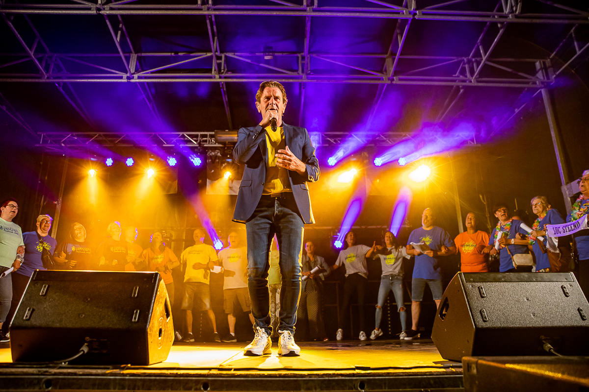 Luc Steeno @ Stabroek Zingt, picture 4, photographed by Dimitri Vanlommel - FrontView Magazine