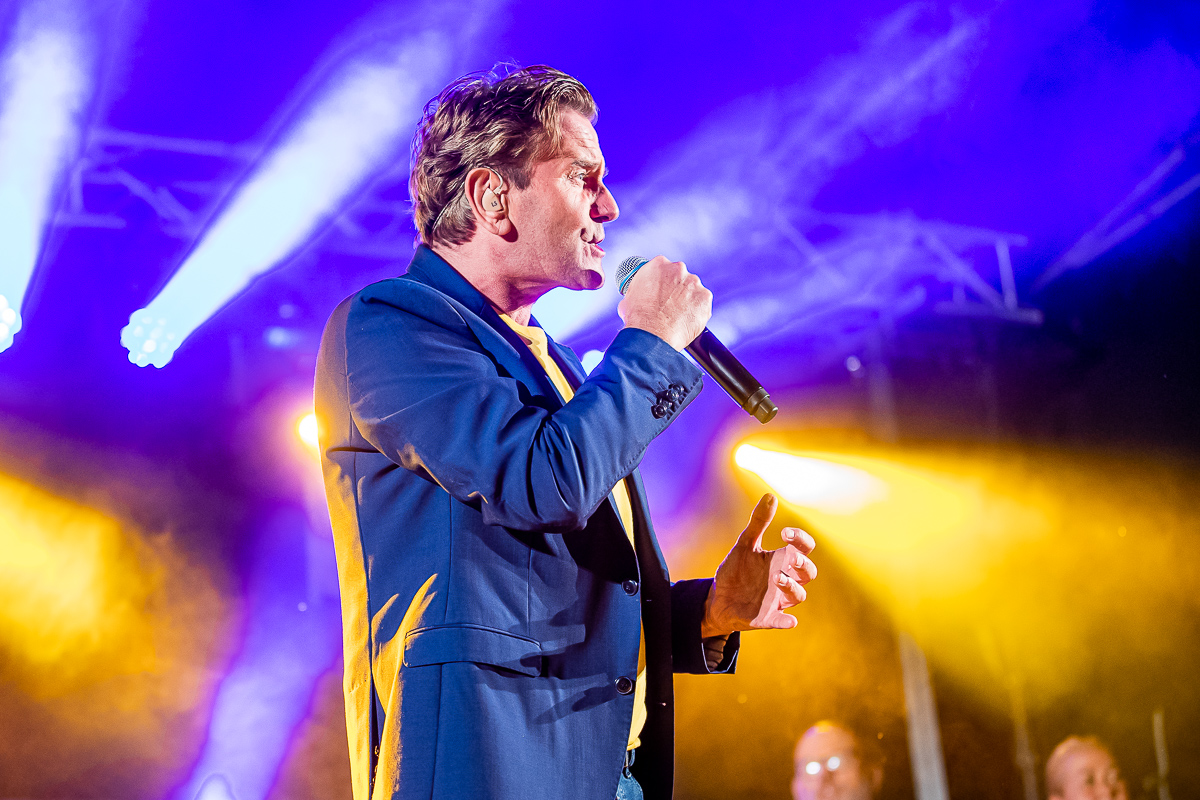 Luc Steeno @ Stabroek Zingt, picture 5, photographed by Dimitri Vanlommel - FrontView Magazine