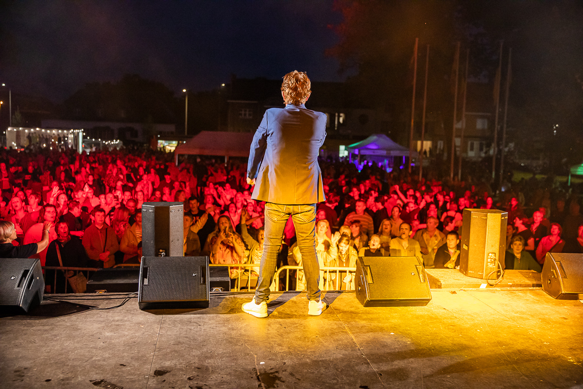 Luc Steeno @ Stabroek Zingt, picture 9, photographed by Dimitri Vanlommel - FrontView Magazine