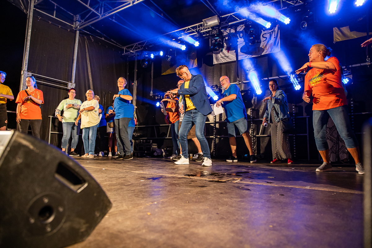 Luc Steeno @ Stabroek Zingt, picture 15, photographed by Dimitri Vanlommel - FrontView Magazine