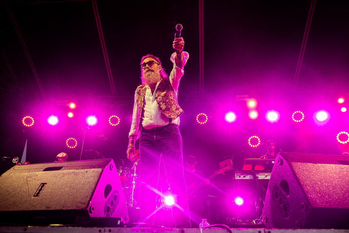 Roland (The Voice Senior) @ Stabroek Zingt, picture 1, photographed by Dimitri Vanlommel - FrontView Magazine