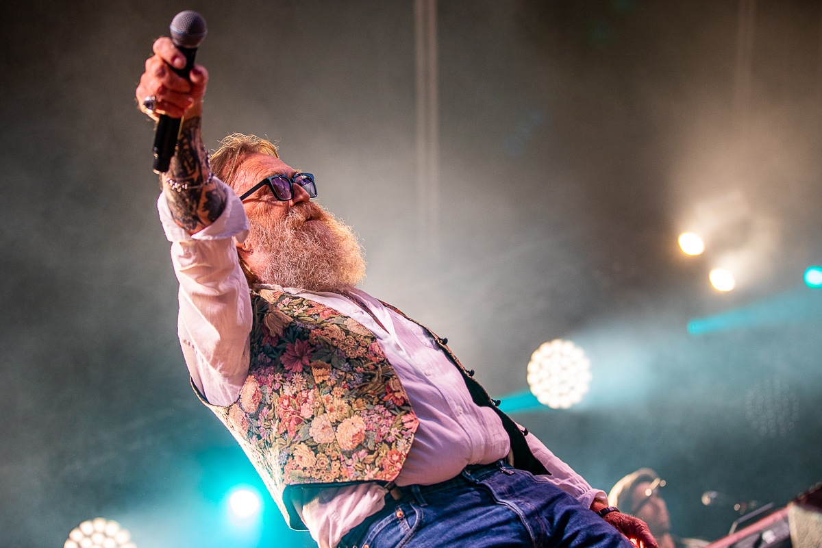 Roland (The Voice Senior) @ Stabroek Zingt, picture 7, photographed by Dimitri Vanlommel - FrontView Magazine
