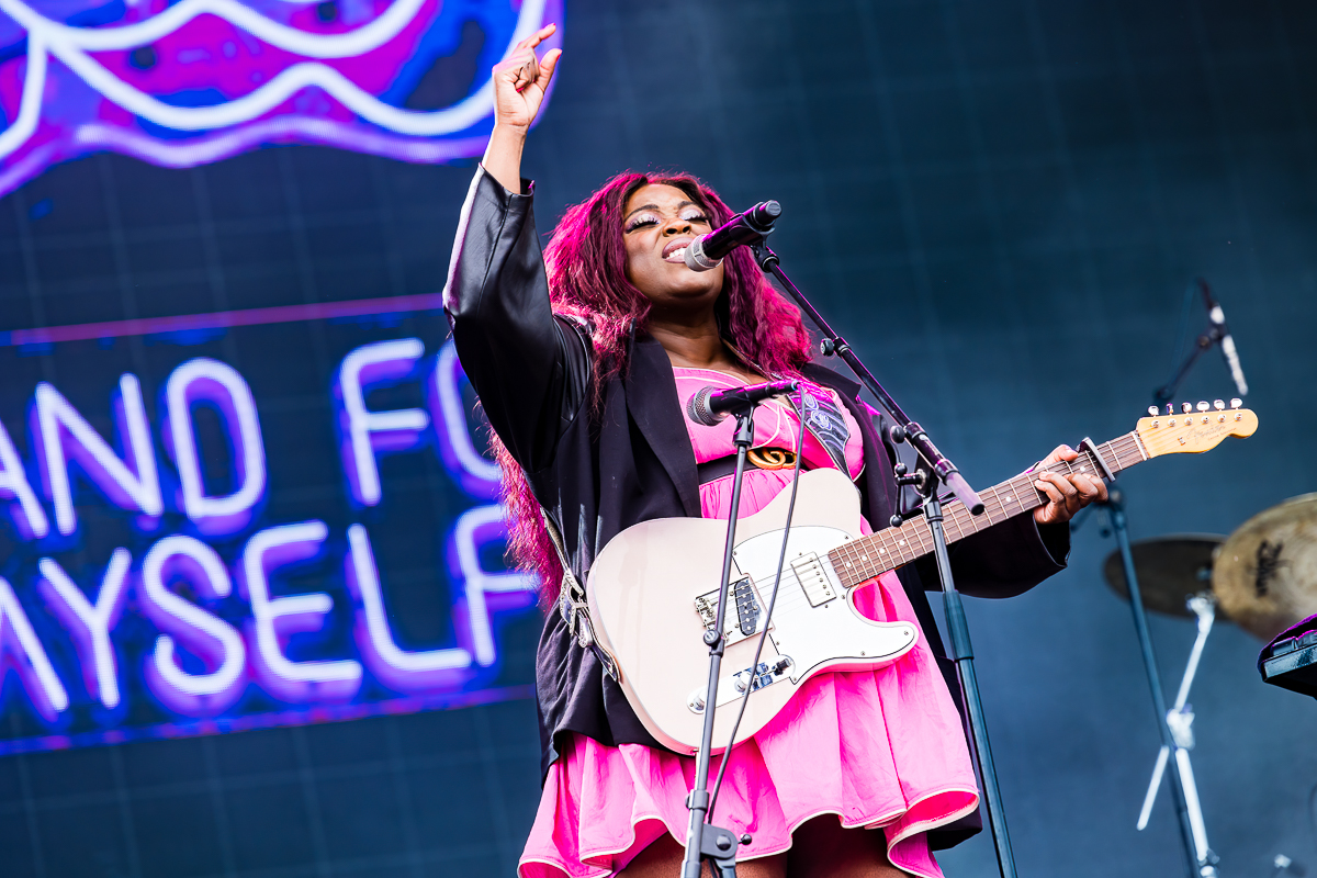 Yola @ Bospop 2022, foto 6, foto's door Dorien Goetschalckx - FrontView Magazine