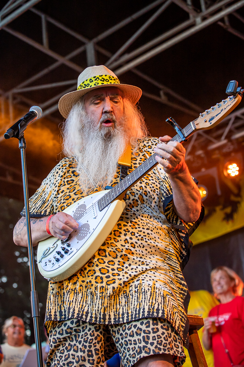 Zjuul Krapuul @ Stabroek Zingt, picture 12, photographed by Dimitri Vanlommel - FrontView Magazine